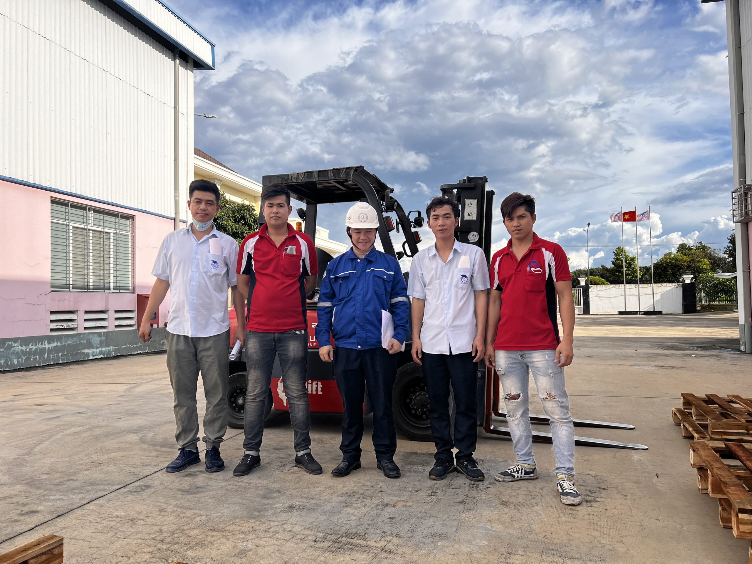 Mục đích của khóa đào tạo cấp chứng chỉ an toàn xe nâng của trung tâm Kiểm Định và Đào Tạo Nghiệp vụ 3