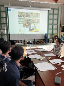 Đơn vị đào tạo cấp chứng chỉ an toàn xe nâng ở Bình Dương