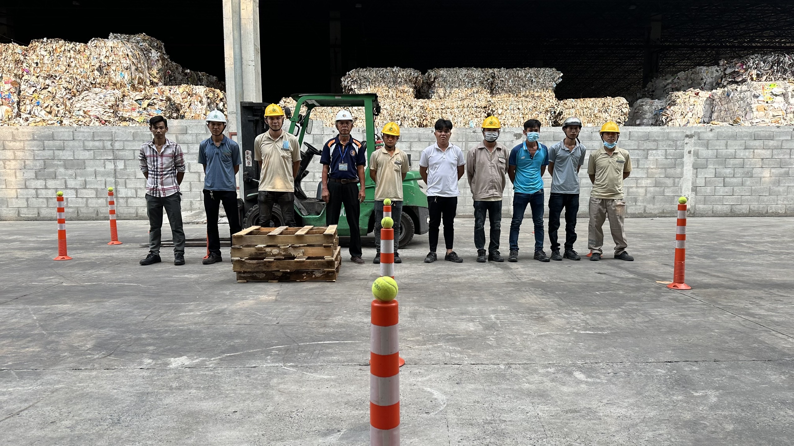 Những nội dung của khóa đào tạo an toàn xe nâng ở Thuận An Bình Dương