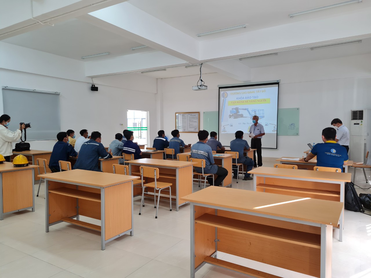 Đơn vị đào tạo an toàn điện tại Thuận An