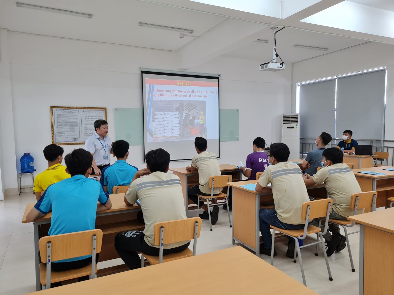 Tại sao phải tham gia đào tạo an toàn hóa chất tại Thuận An?