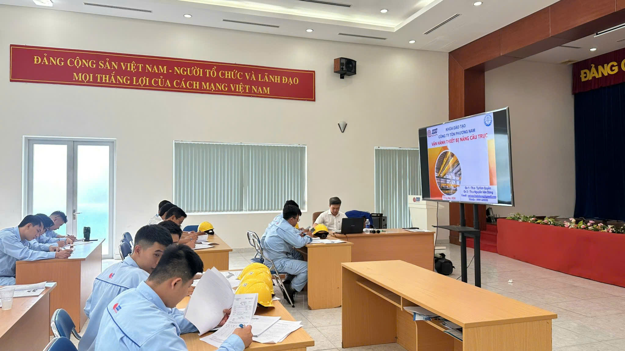 khóa học cấp chứng chỉ tại IVT3 khóa học cấp chứng chỉ tại IVT3