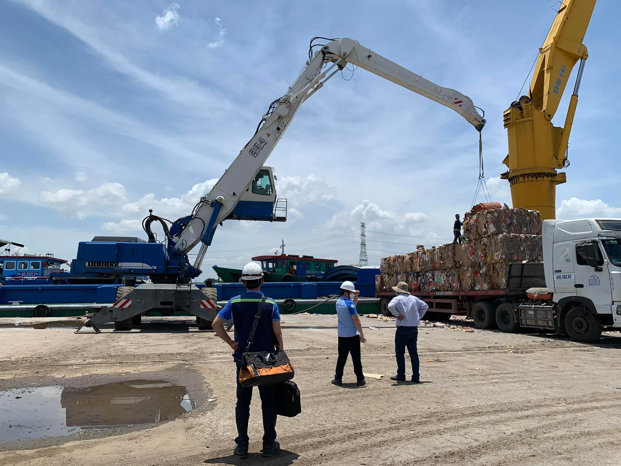 Kiểm định máy xếp dỡ tại Bến Cát Kiểm định máy xếp dỡ tại Bến Cát